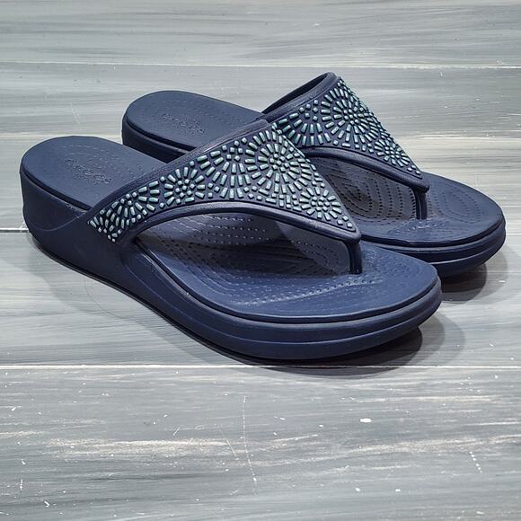 Crocs Monterey Diamante Wedge Sandals Flip Flops Size 8 Boho Artsy Aztec - Picture 1 of 11